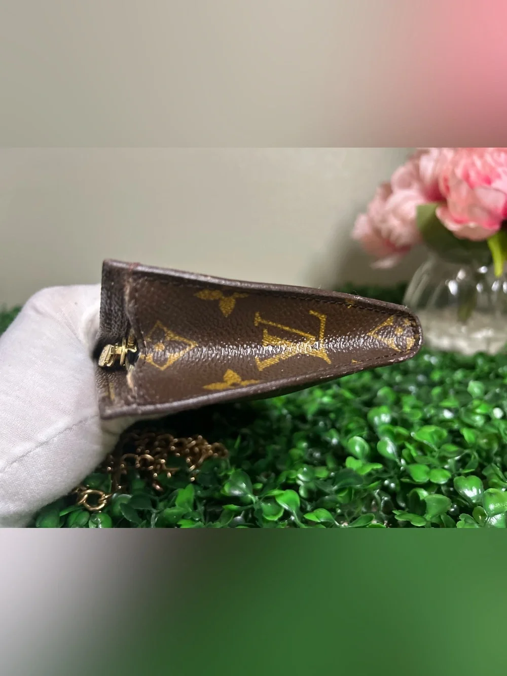 Louis Vuitton Monogram Pochette Accessoires Chain Convertible Clutch Pouch